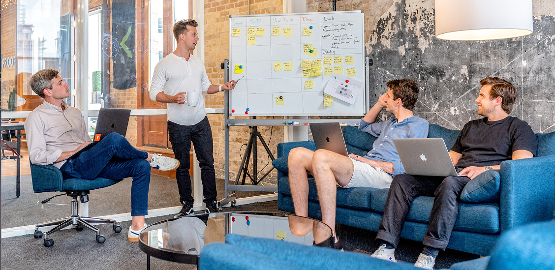 10 Course Selling Myths That Cost You Money