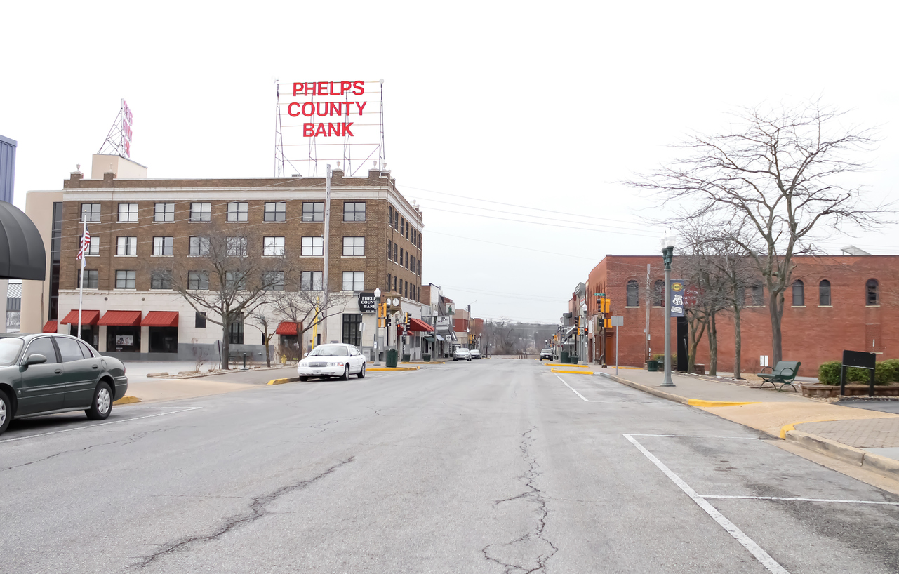 City skyline with a river and an arched bridge: community resources for seniors and families in North Kansas City, MO