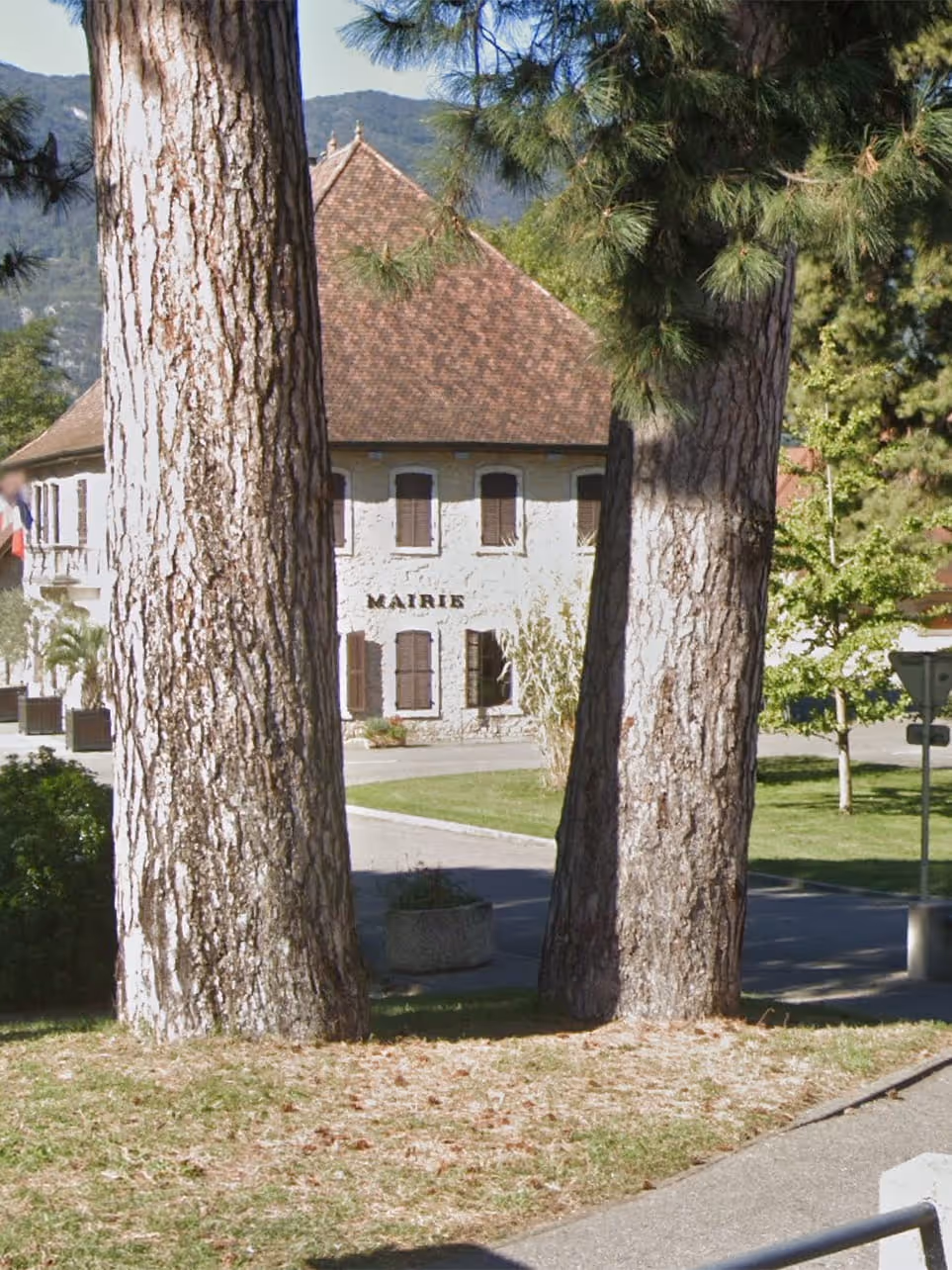 Photo du cabinet de kine et osteo du sport pour sportif, coureur et traileur à Brison-Saint-Innocent