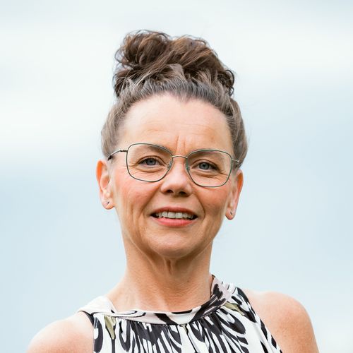 Kati Kreyser, officiante de cérémonie laïque bilingue allemand français à Berlin