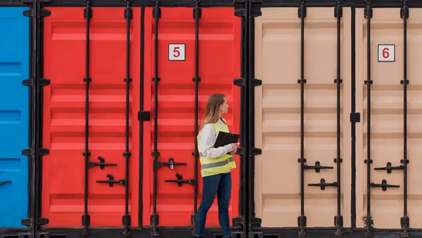 The ultimate eCommerce guide for shipping to the UK (2025)