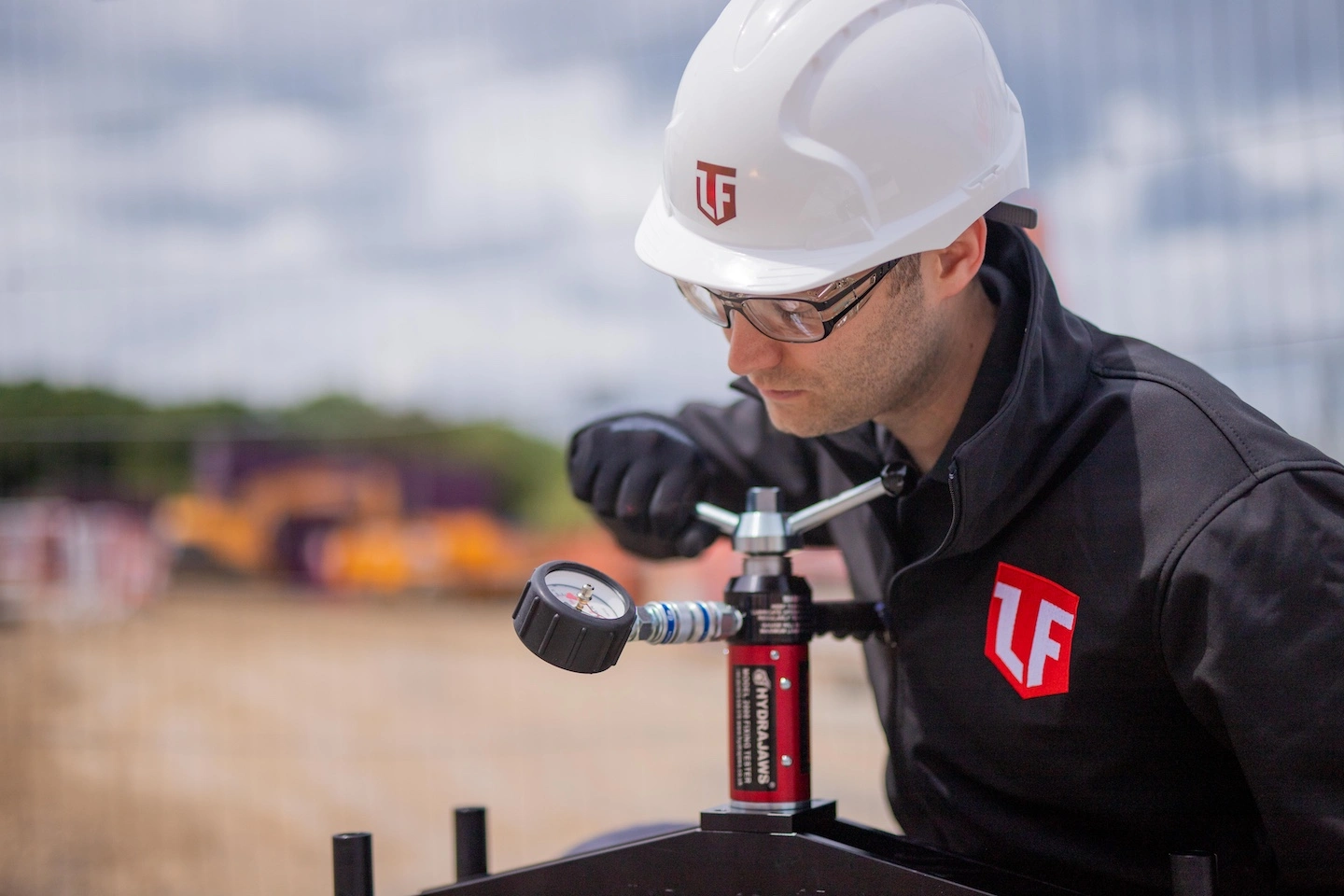 London Fixing Testing Engineer.
