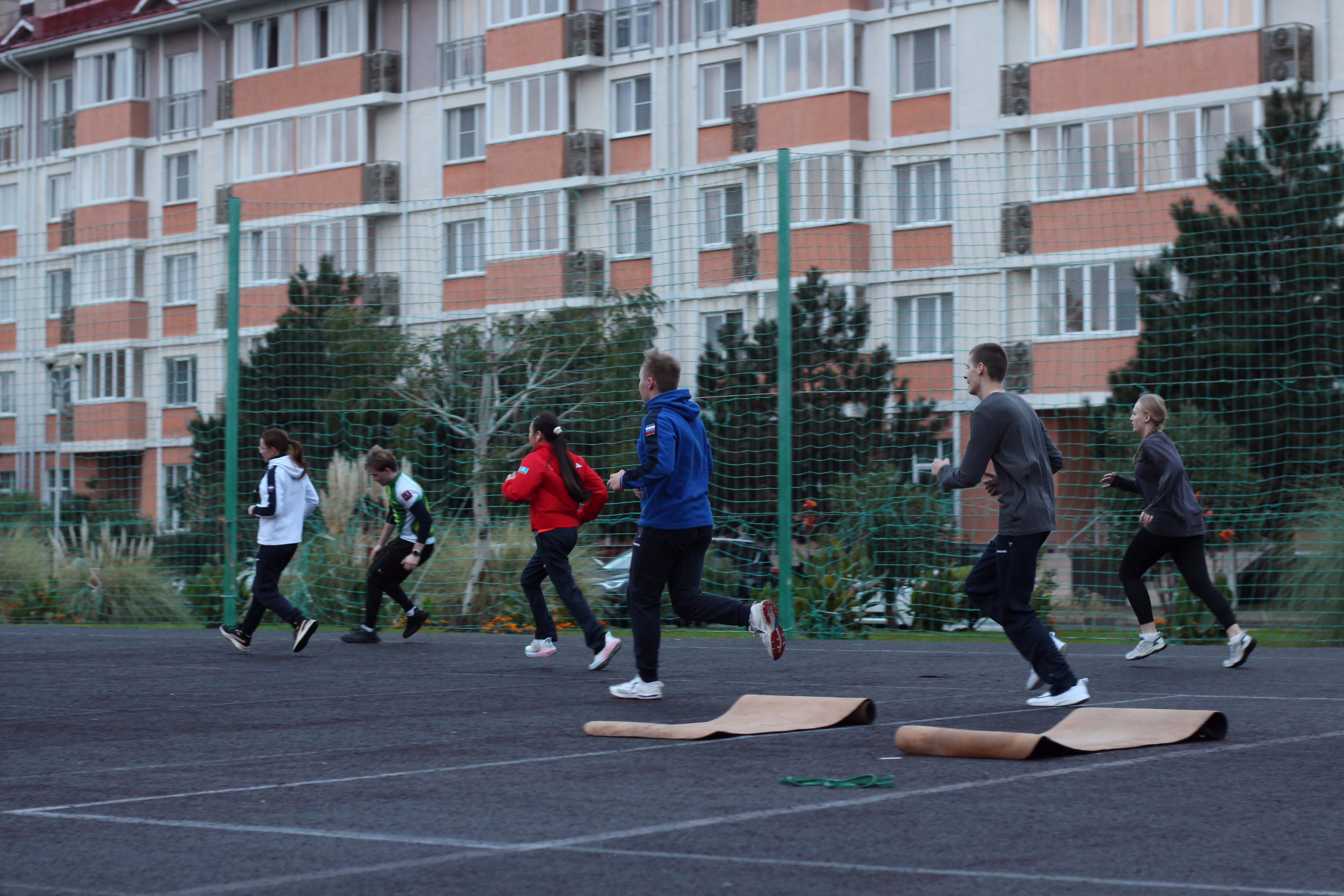 Тренировка на открытой площадке на базе отдыха