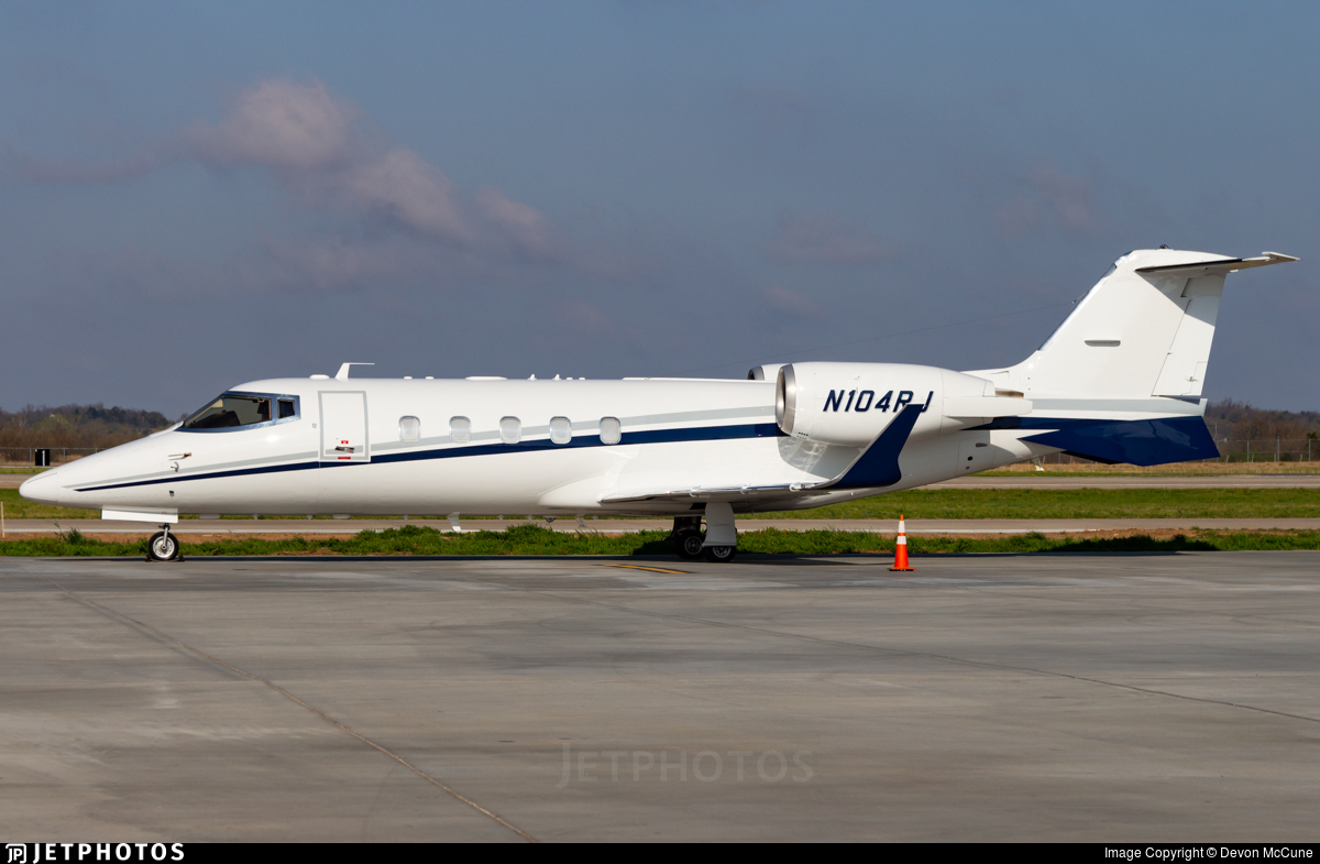 CRYSTAL 40 SR 航空機モデル CRYSTAL 40 SR 航空機モデル CRYSTAL 40 SR 航空機モデル CRYSTAL 40