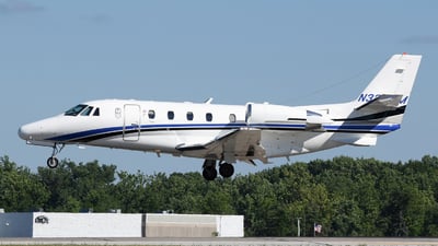 その他 anonymous5 N327MM - Flight Tracking, Ownership, Specs, and History (Cessna