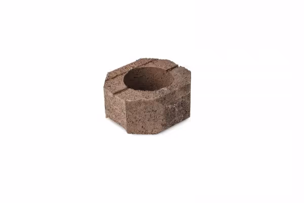 HB-Betonin betonisen muurikiven pääty Vallikivipääty Karelia lohkopinnalla 215 x 215 x 100 mm