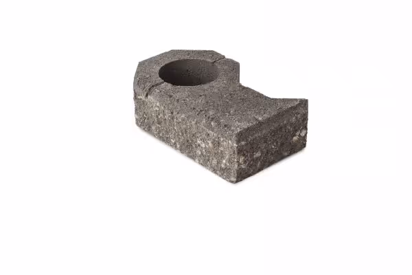 HB-Betonin betonisen muurikiven kulmakivi Vallikivikulma vasen Musta lohkopinnalla 364 x 215 x 100 mm
