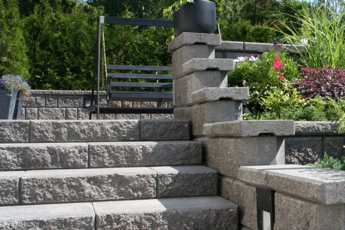 Piharakentamisen kiviuutuudet