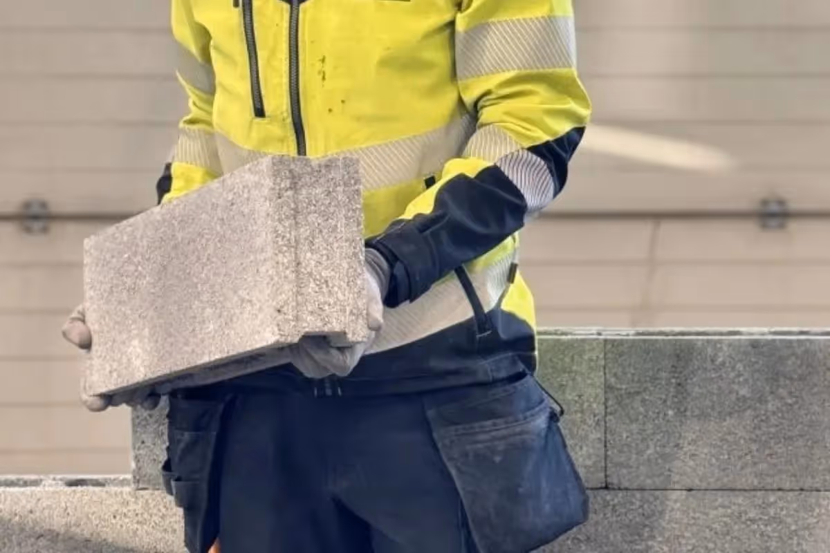 HB-Betonin uutuustuote: Betoninen väliseinäharkko 100