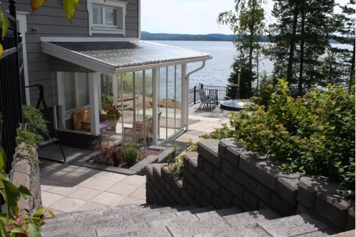 Pihasuunnittelu – Unelmiesi piha HB-Betonin pihakivillä