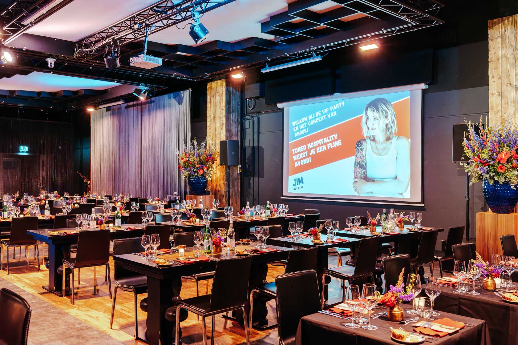 VIP Arrangement Anouk