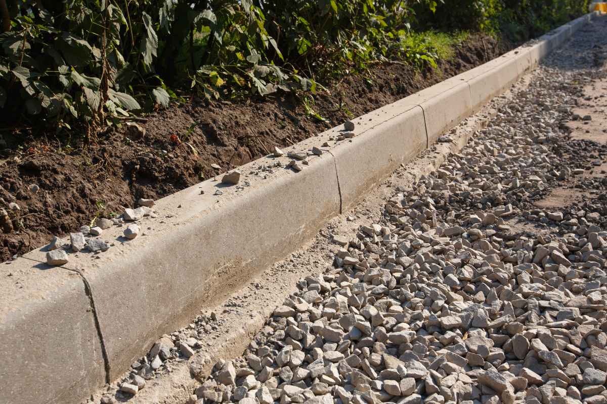 concrete curb
