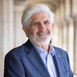 Headshot of Bill Louden