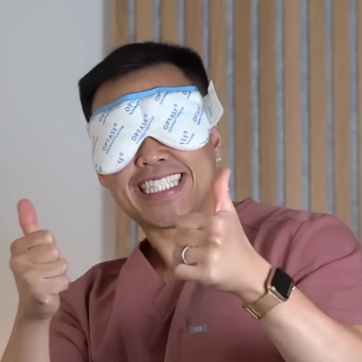 Warm compress therapy for meibomian gland dysfunction and stye treatment recommended by Dr. Jeffrey Tran at Stratus Eye