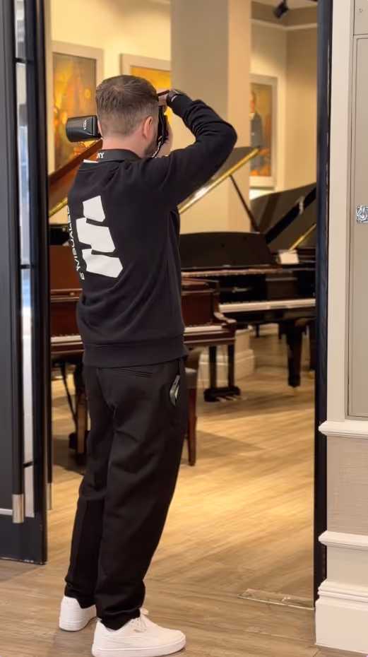 Steinway & Sons BTS
