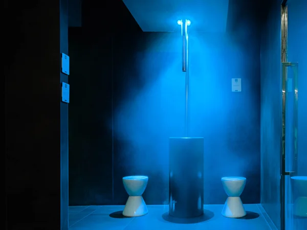 Gospoja spa experience shower with blue lighting