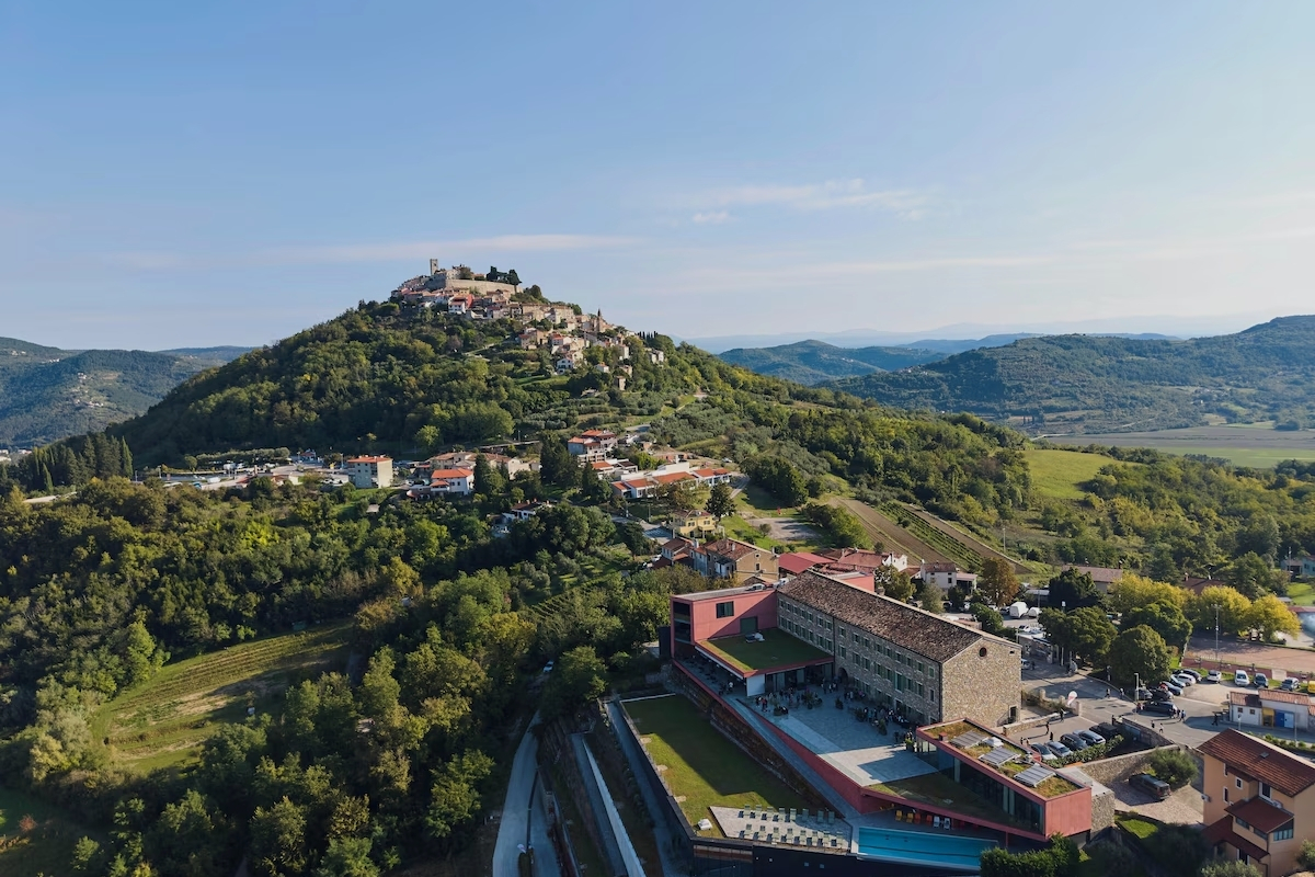 Roxanich Winery & Design Hotel with Motovun in background 