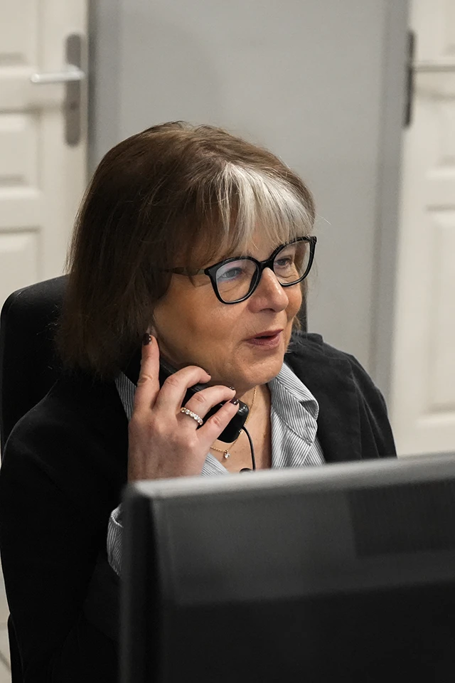 Emile Maillot dans showroom des établissements Bret