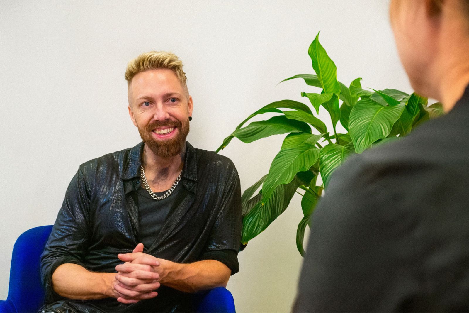 Boka din konsultation eller behandling direkt på webben – Nordic Hair