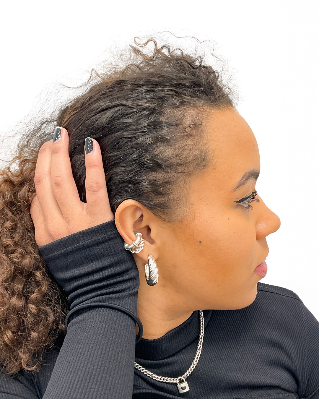 Adjani efter hårbehandlingen