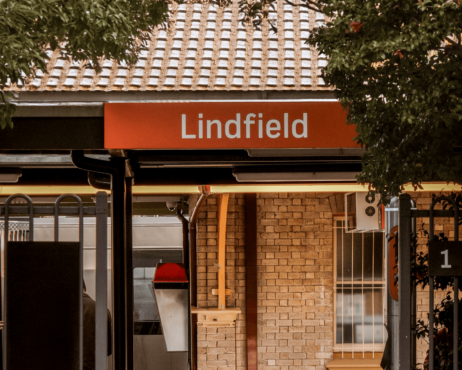 Lindfield Station