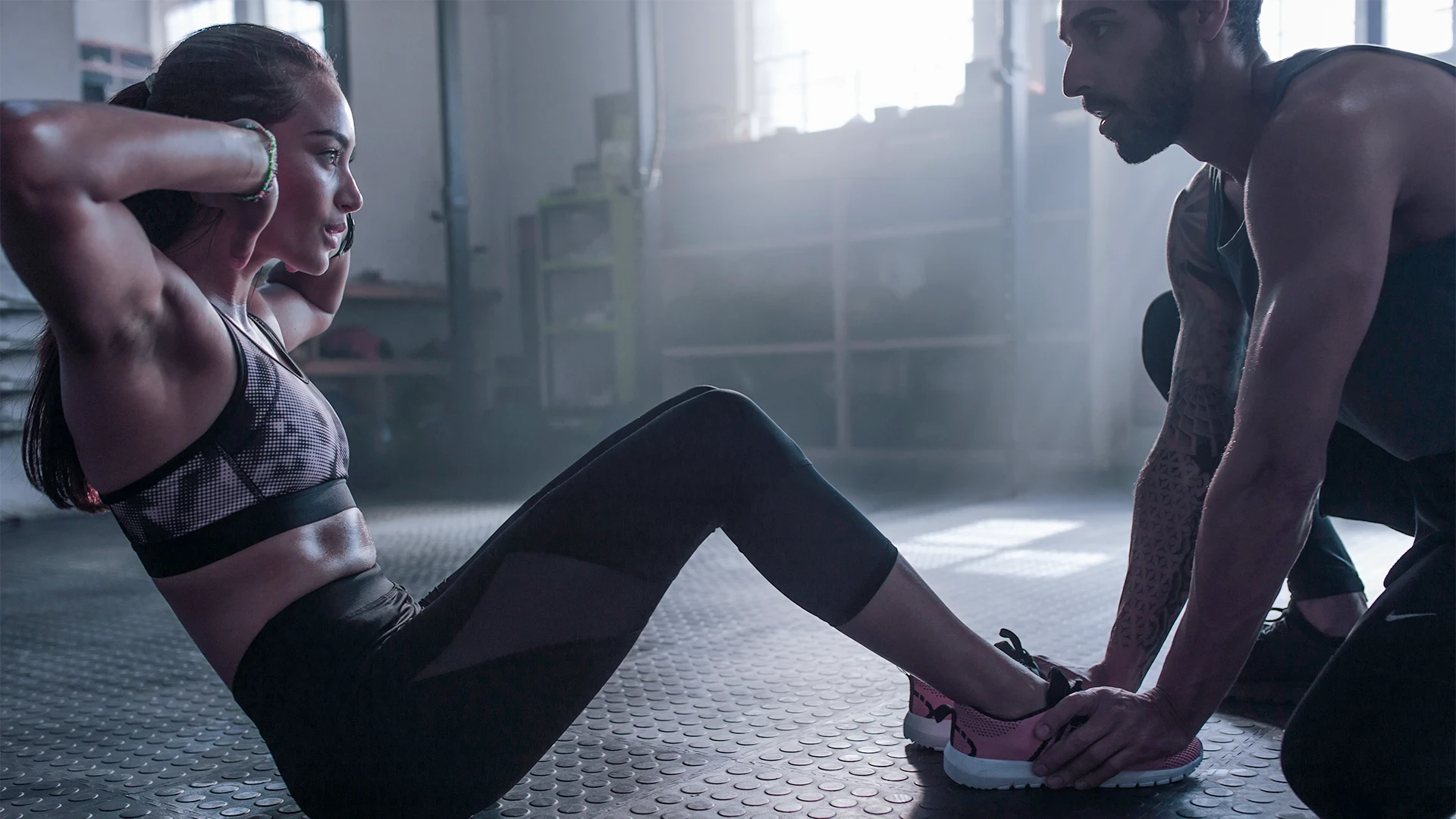 The header image used for Fysique, a website platform for booking online fitness coaches.