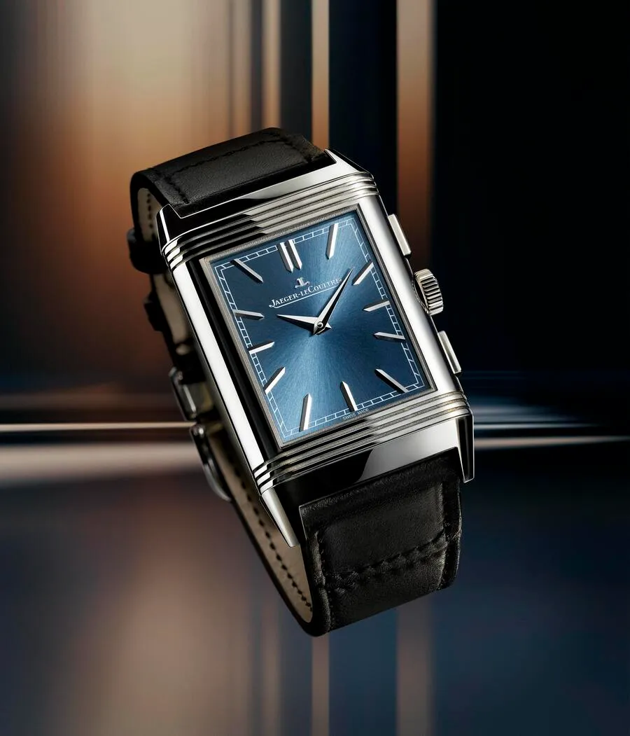 Luxury wristwatch displayed on a reflective dark surface — 3d product visualization by Detroit AI Production House, image generation & art direction by Pierrick Jégou