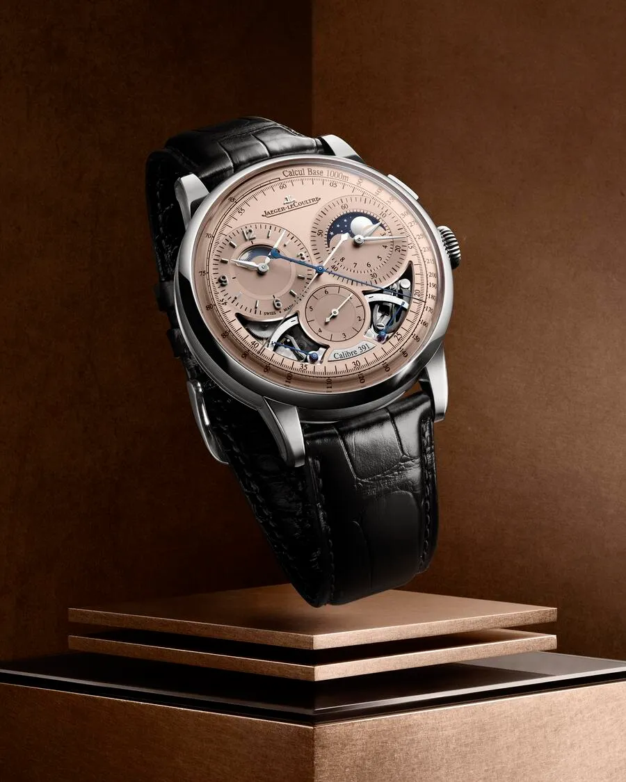 Luxury wristwatch displayed on a wooden pedestal — 3d product visualization by Detroit AI Production House, image generation & art direction by Pierrick Jégou