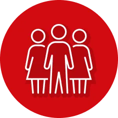 Drei stilisierte Figuren, eine männlich und zwei weiblich, vor rotem runden Hintergrund.