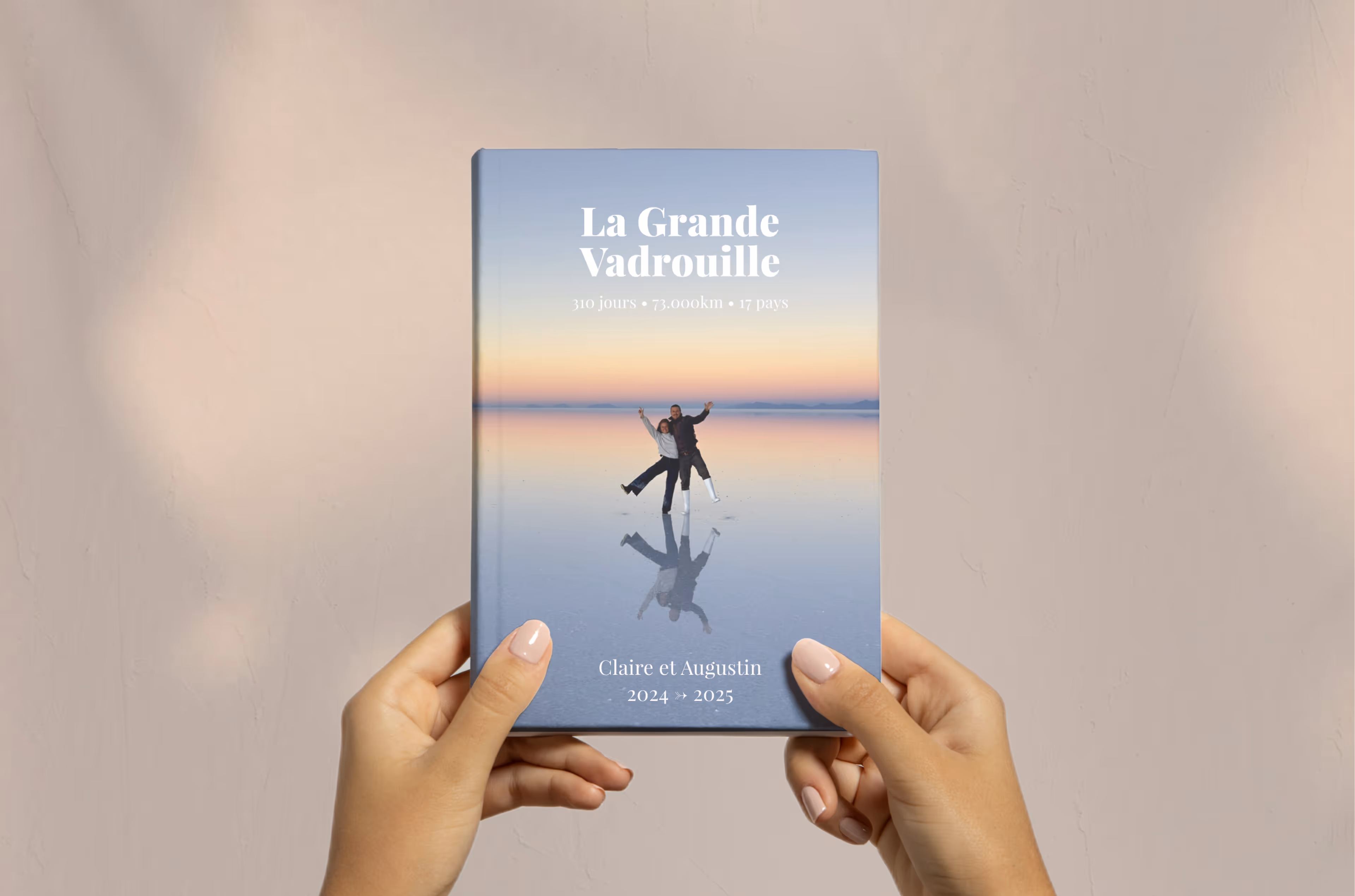 Mockup MemoBook exemple, livre illustré à partir de vos récits vias des messages audio