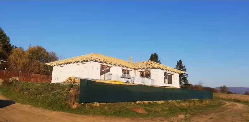 Valbová strecha na rodinný dom v Bardejovských Kúpeľoch