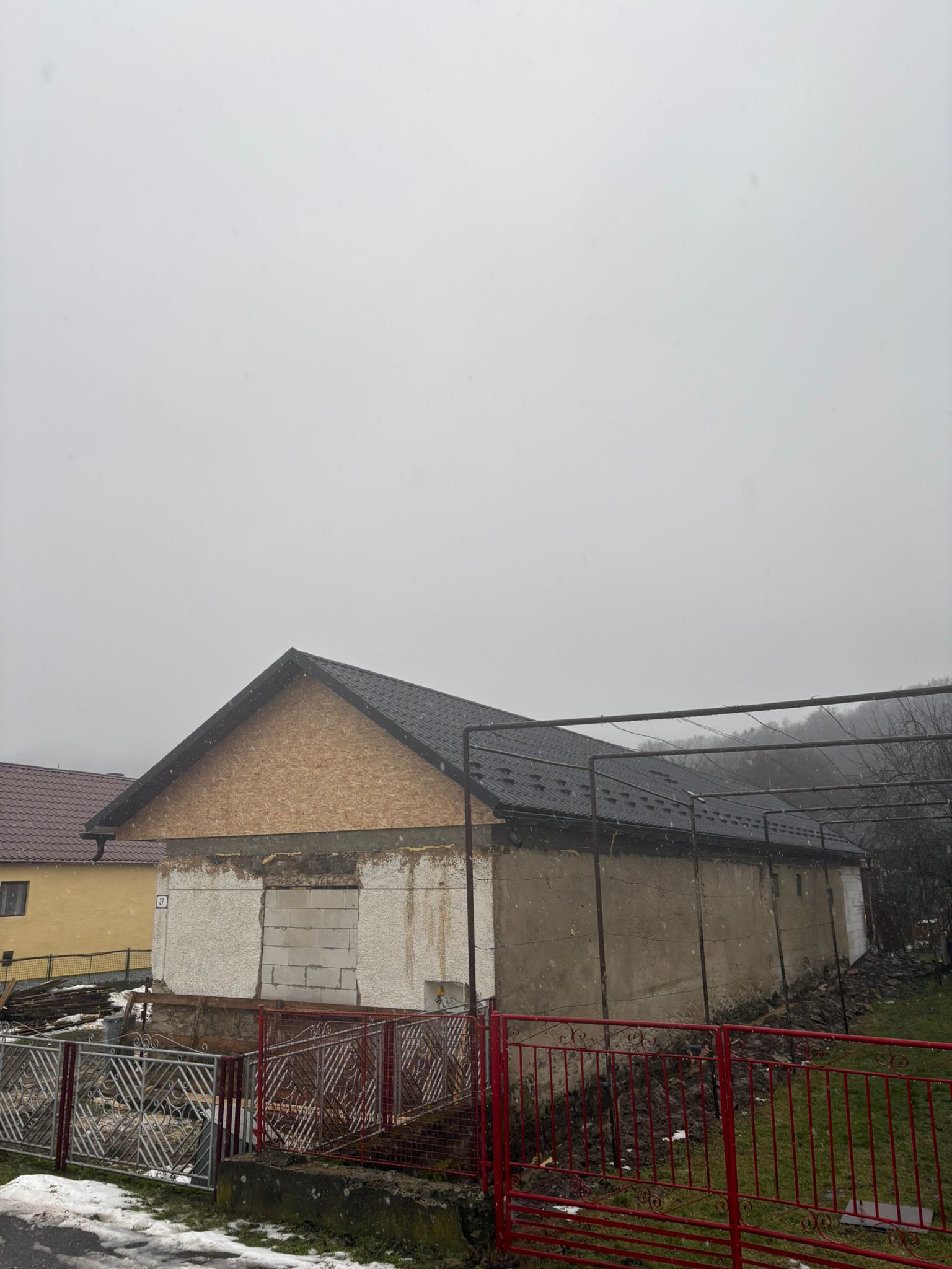 Sedlová strecha Kaluža