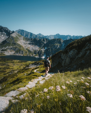 Randonnée en pleine nature dans les montagnes d’Allevard