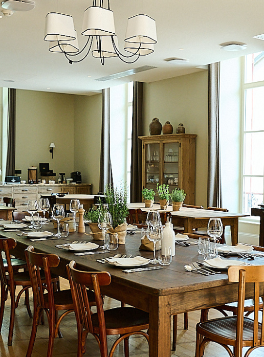 La Table Le Parc, espace lumineux et ouvert sur le parc