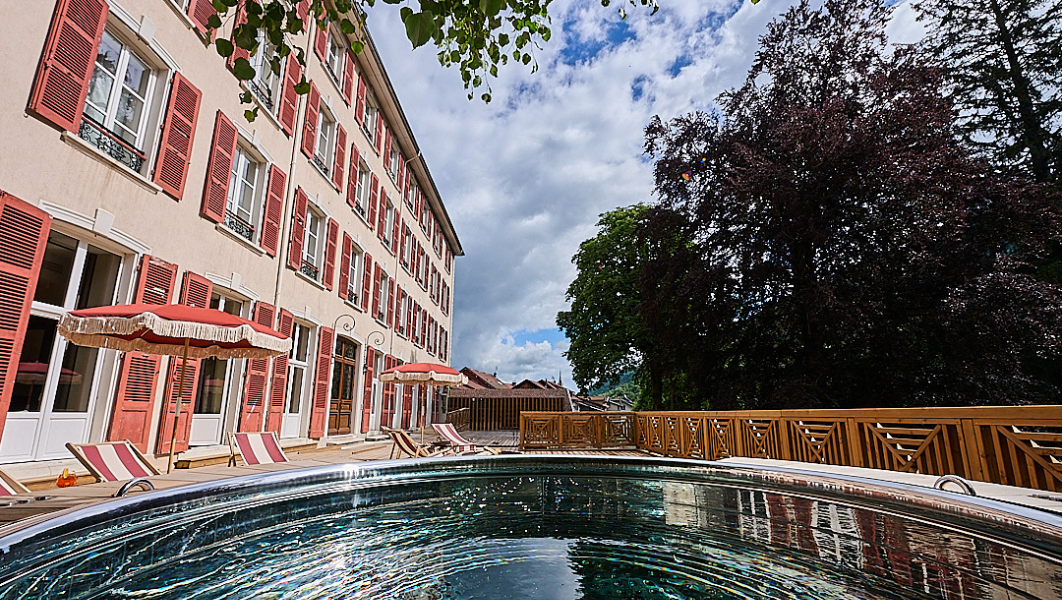 Terrasse détente aménagée de l’Hôtel Le Parc