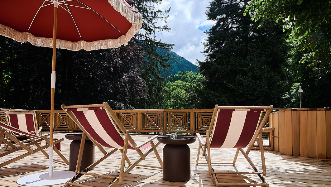 Terrasse de l'hôtel Le Parc à Allevard