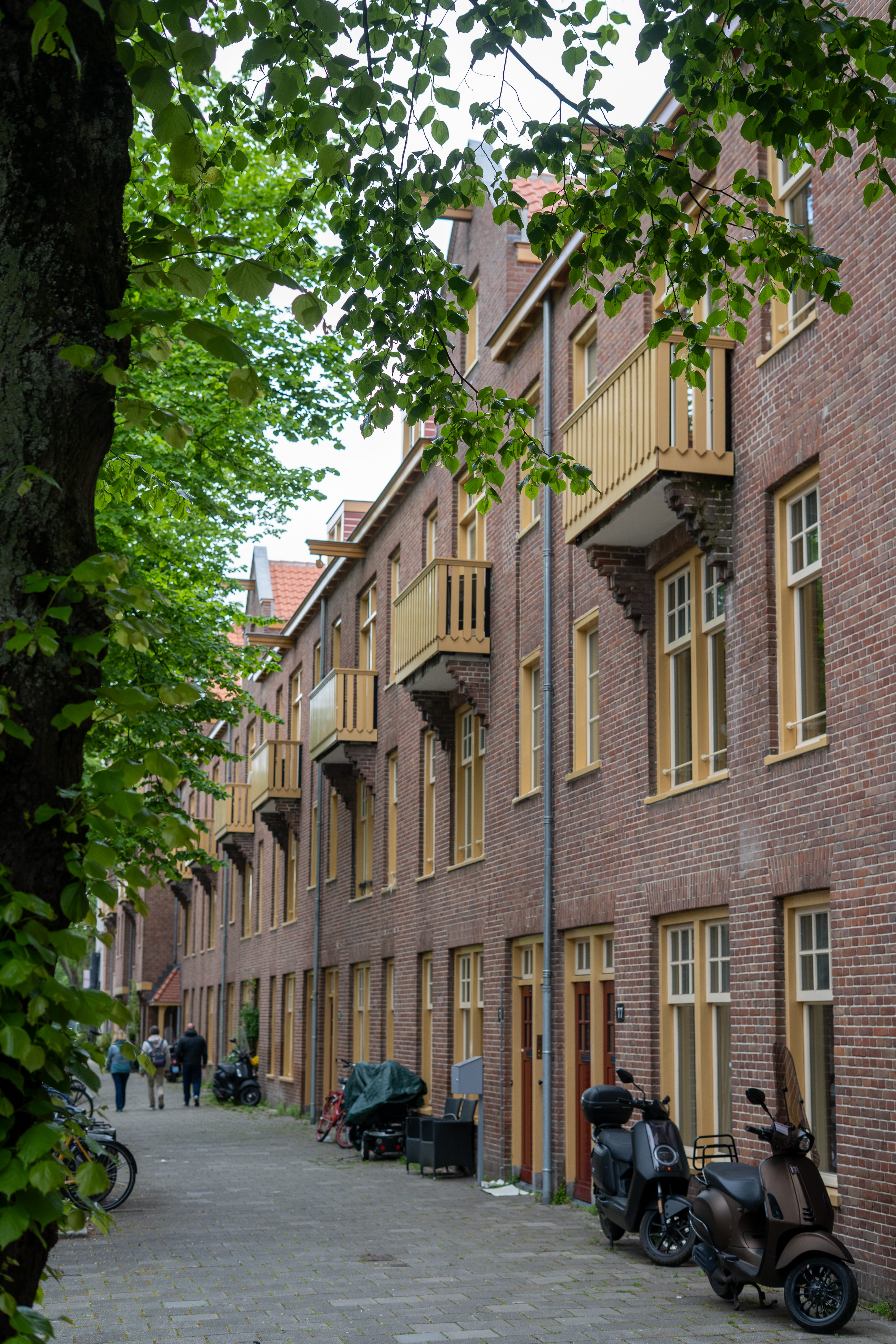 image of historic pub building