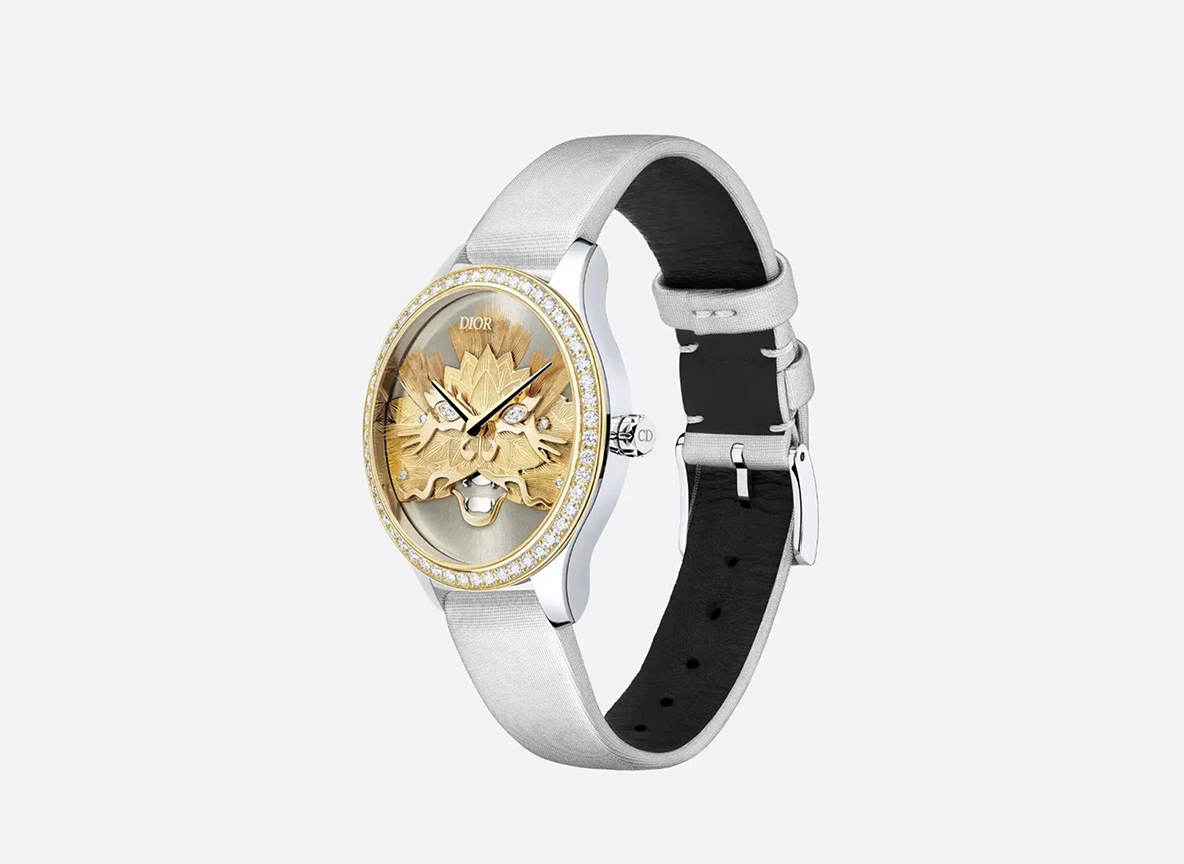 24K Gold on Feathers for Métiers d'Art Watch Dial