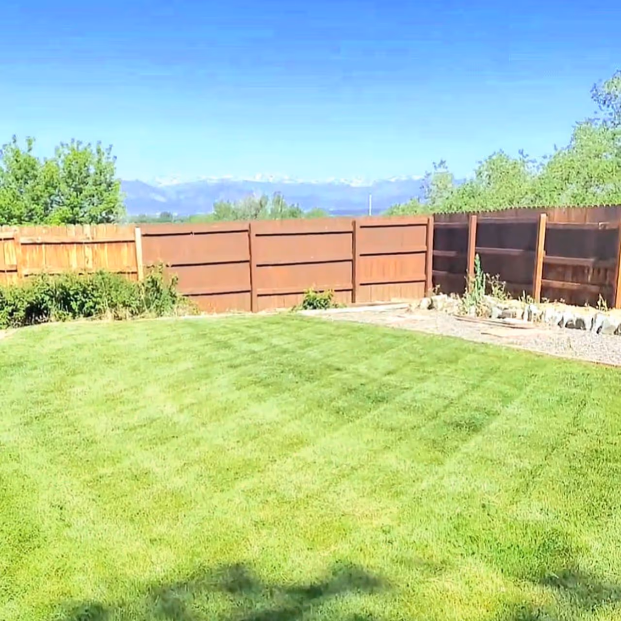 Residential lawn mowing and edging completed by Lawn Streat near me