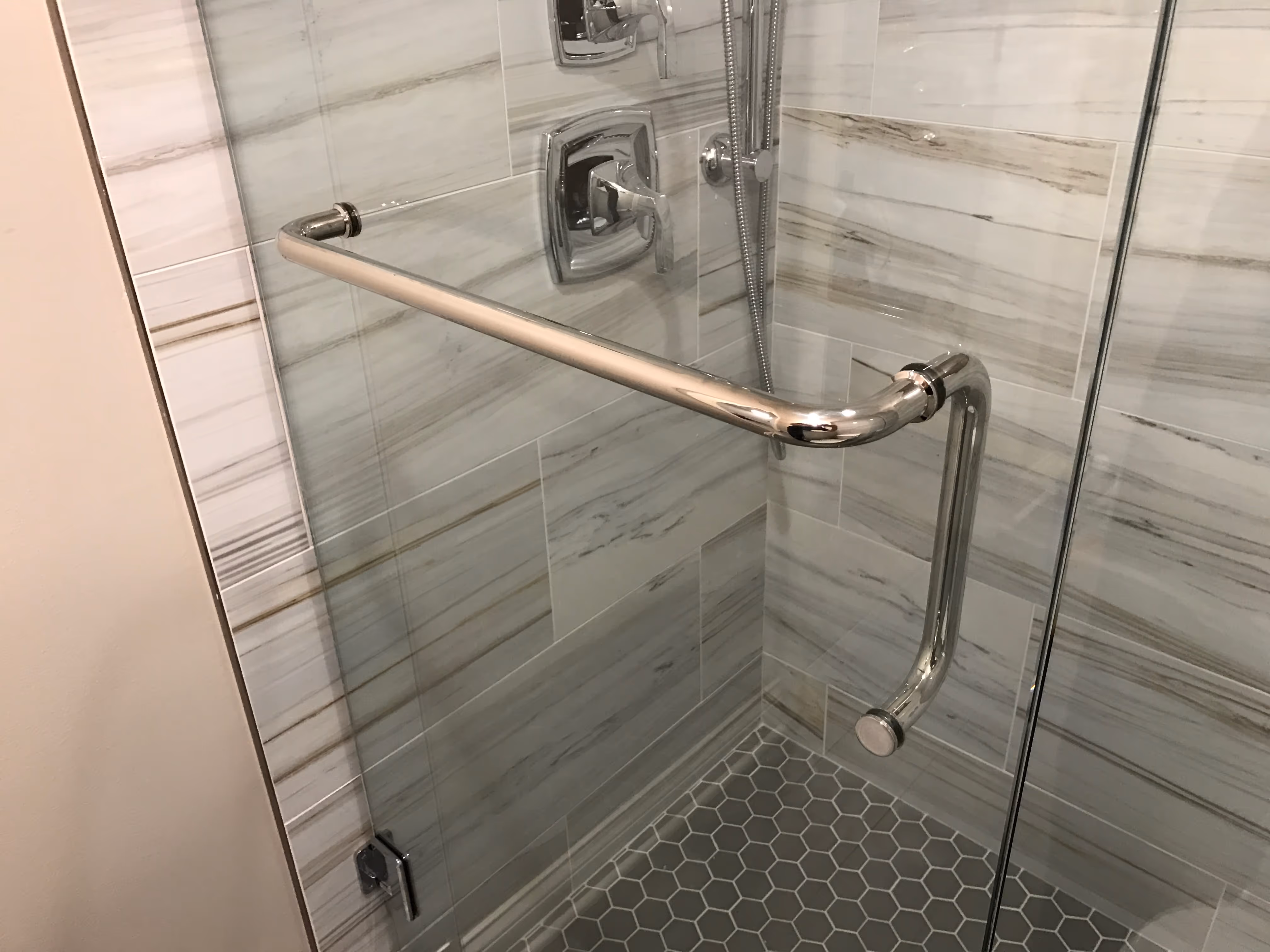 image of event catering (for a seafood restaurant)