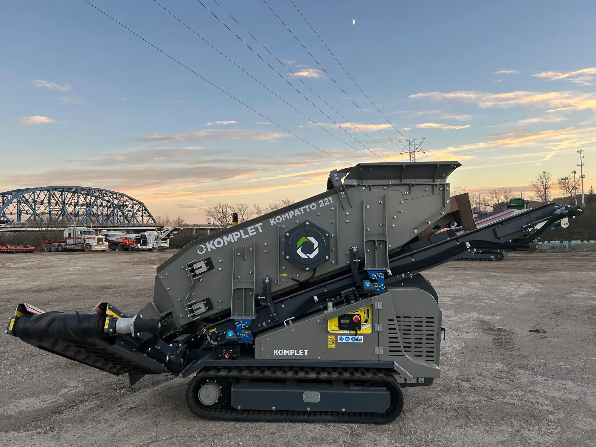 New Komplet Kompatto 221 #R086