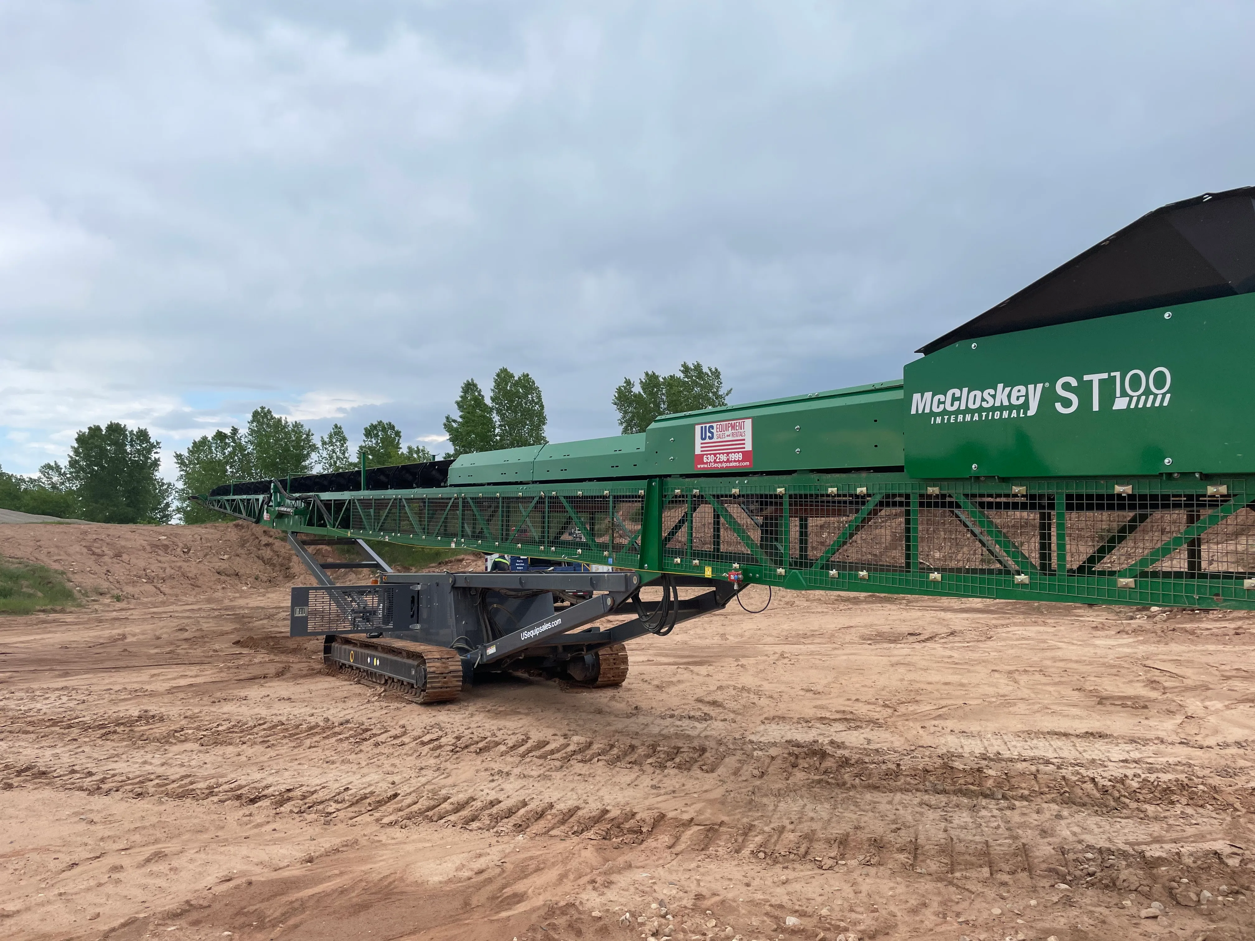 2023 McCloskey ST100T #S995