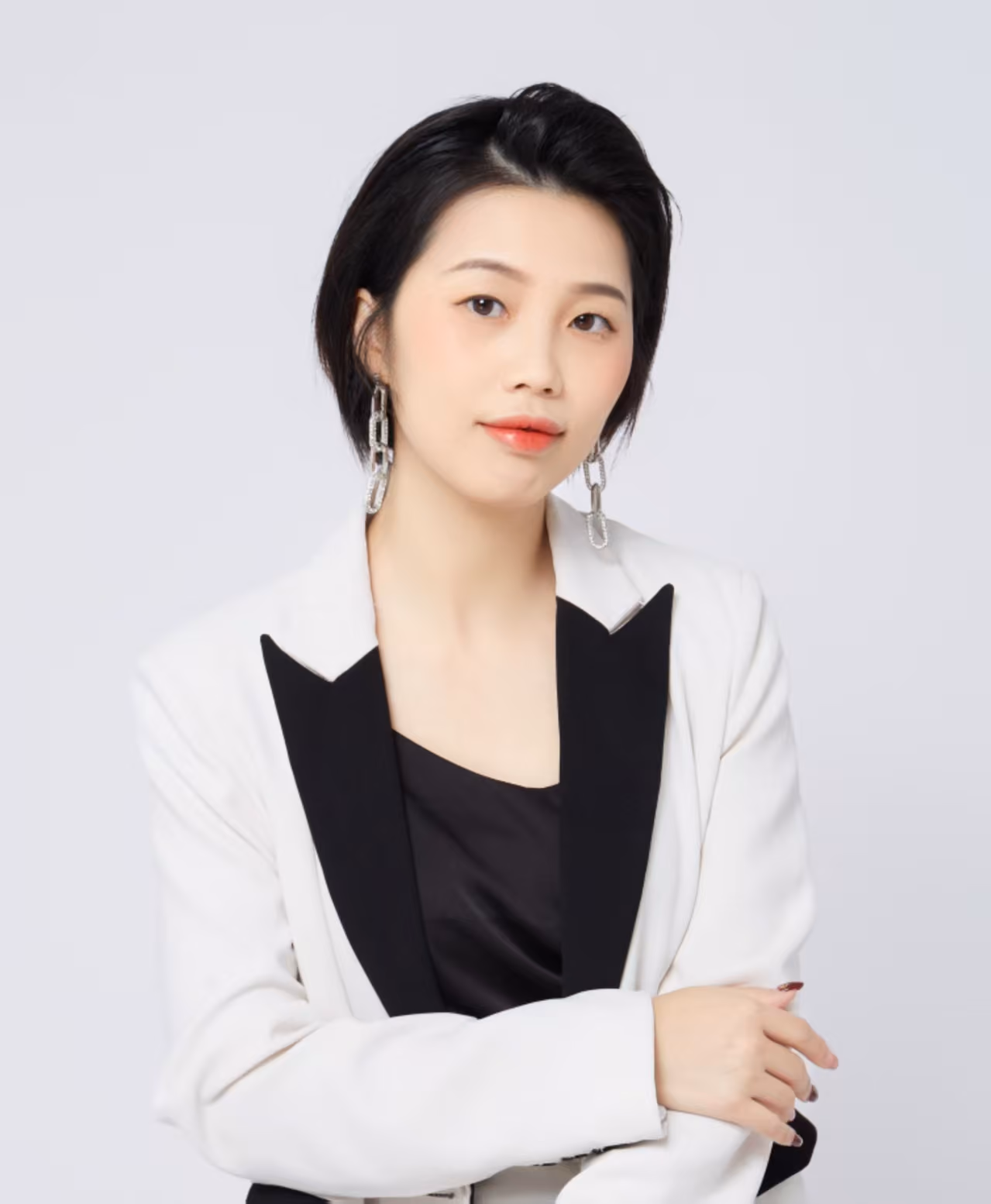 Claire - Lensmor author