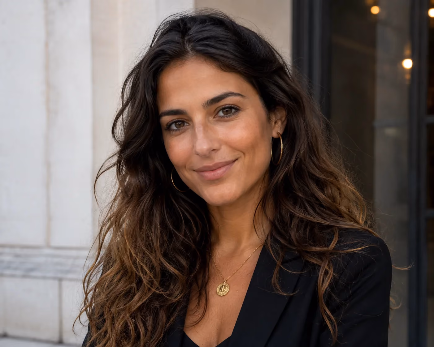 Valentina Costa - Lensmor author