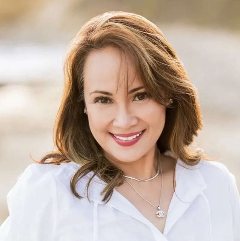 Dr. Virginia Ipapo with a pretty smile