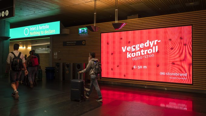 norge-storebrand-2023-v30-airport-osl-dig-big-screen-3-scaled.jpg