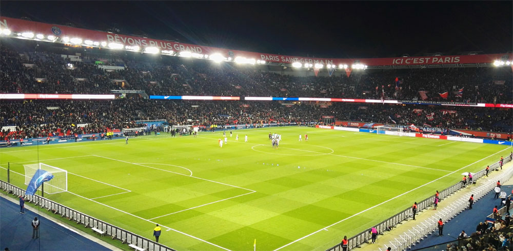 Arrêt du championnat de France de Ligue 1 et de Ligue 2 : panorama non-exhaustif des problématiques juridiques