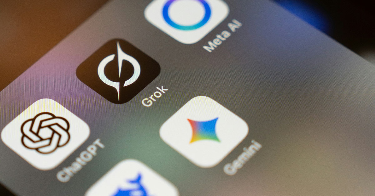 image of expert panel discussing blockchain