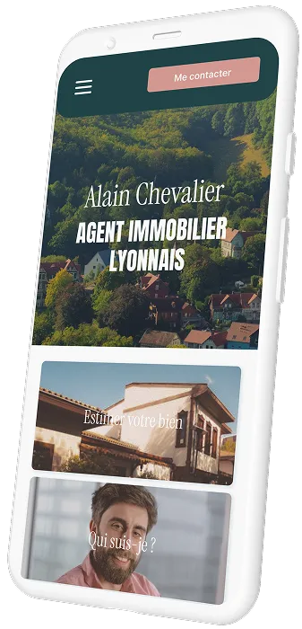 Écran de smartphone affichant la page d'accueil d'Alain Chevalier, agent immobilier à Lyon, avec boutons pour estimer un bien et en savoir plus sur lui.