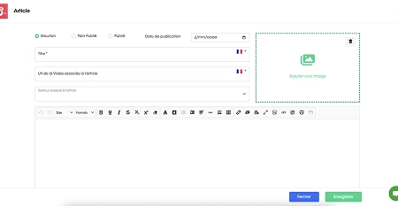 Interface de création d'article avec champs pour titre, URL vidéo, statut, date de publication, zone de texte, et option d'ajout d'image.